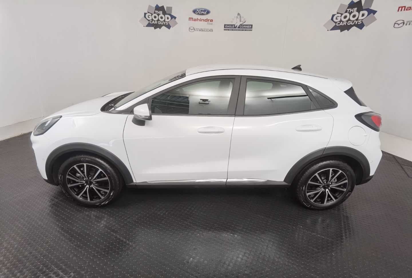 FORD PUMA 1.0T ECOBOOST TITANIUM A/T image 9