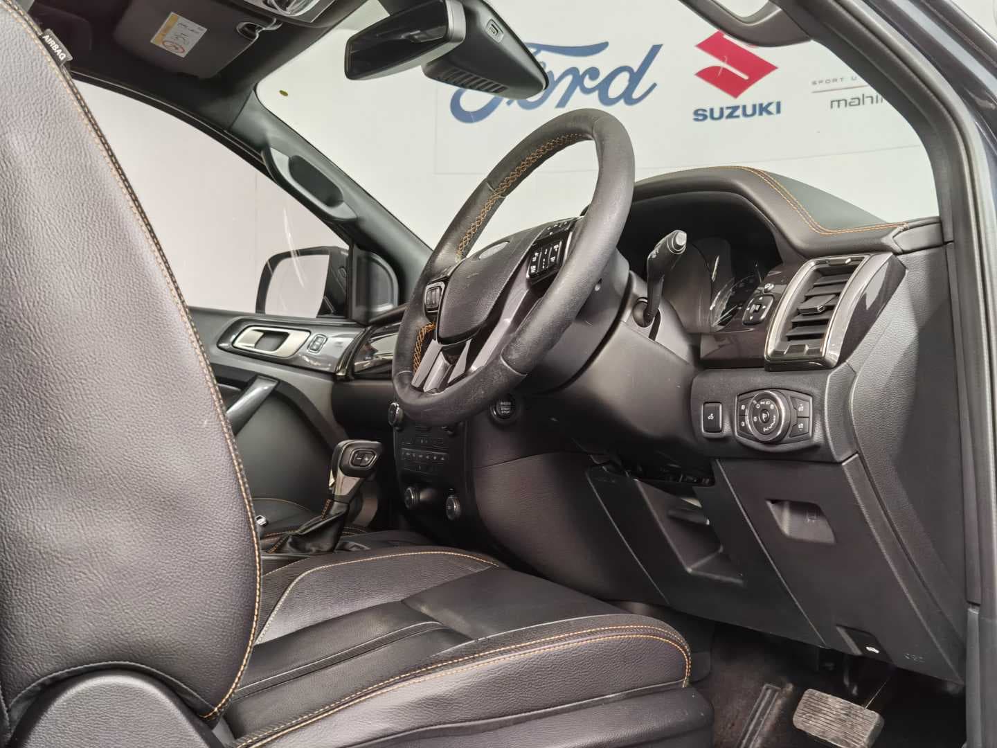 FORD RANGER 2.0D BI-TURBO WILDTRAK A/T P/U D/C image 14