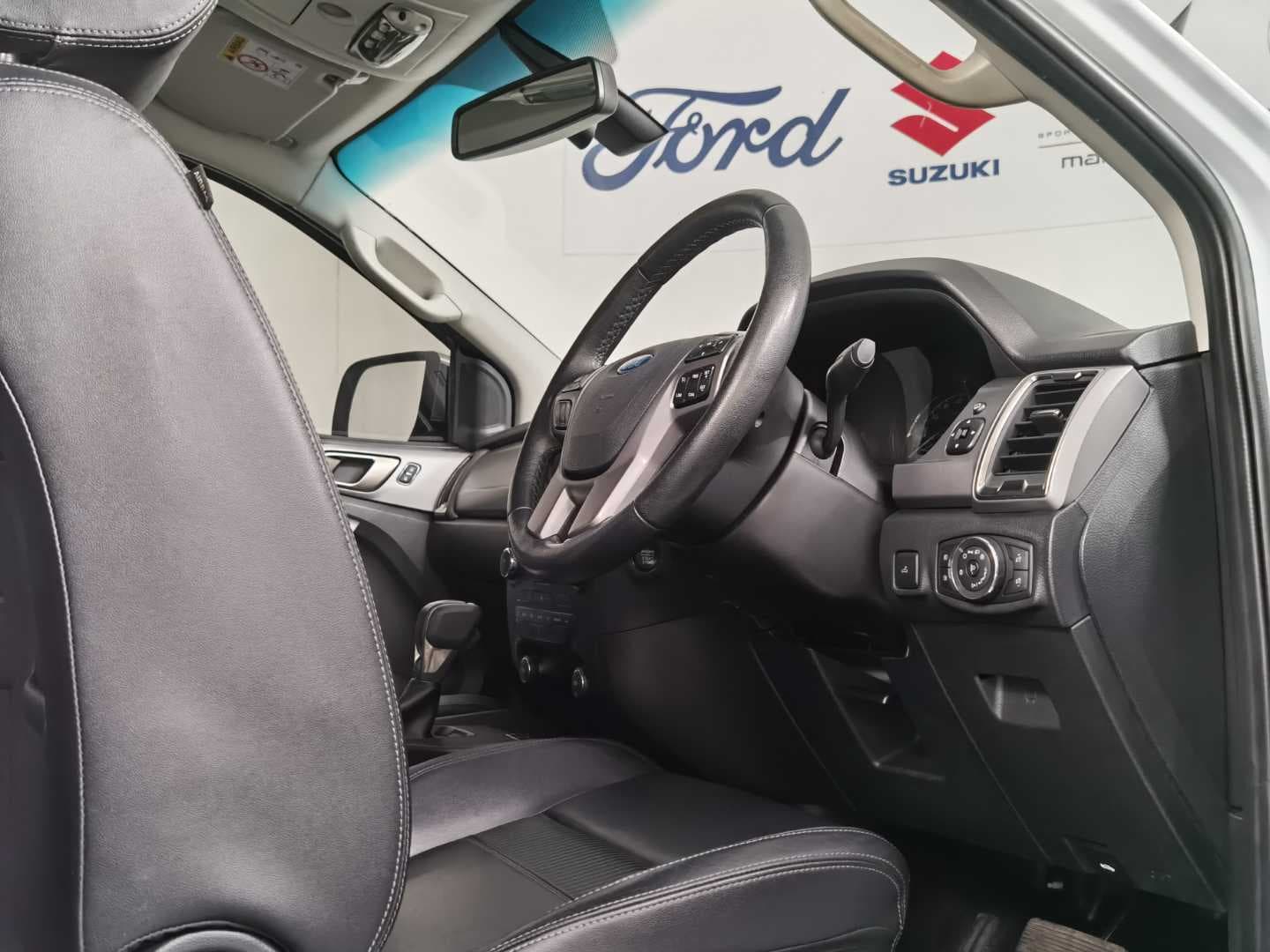 FORD RANGER 3.2TDCi XLT A/T P/U D/C image 12