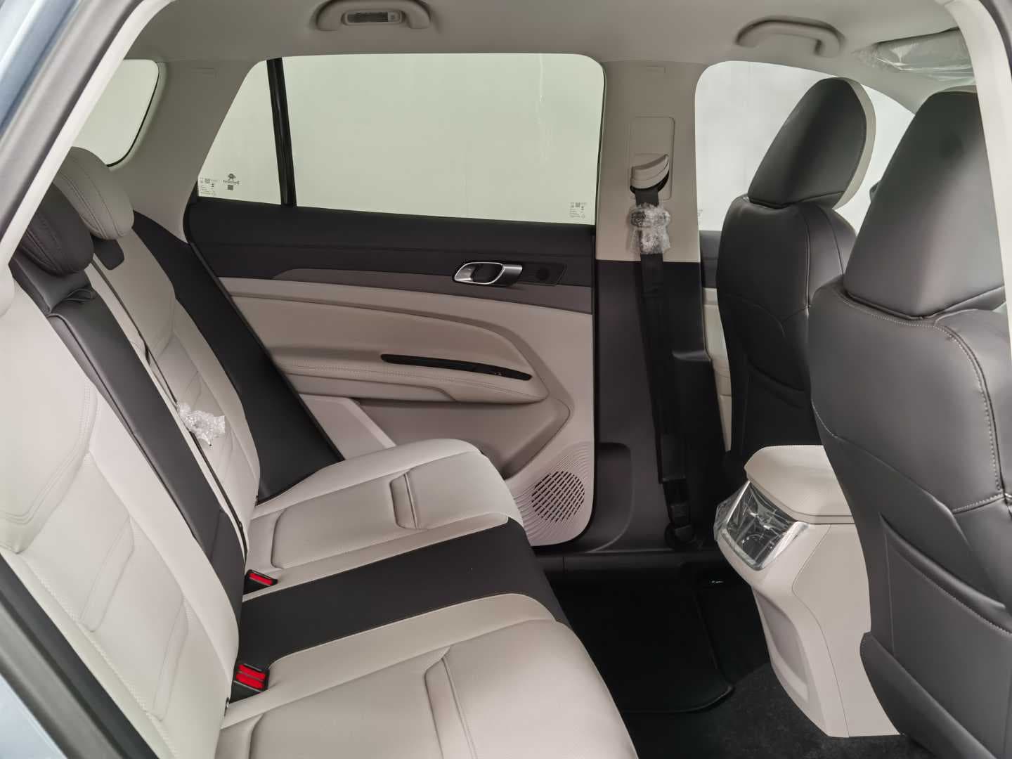 FORD TERRITORY TREND 1.8L ECOBOOST A/T image 17