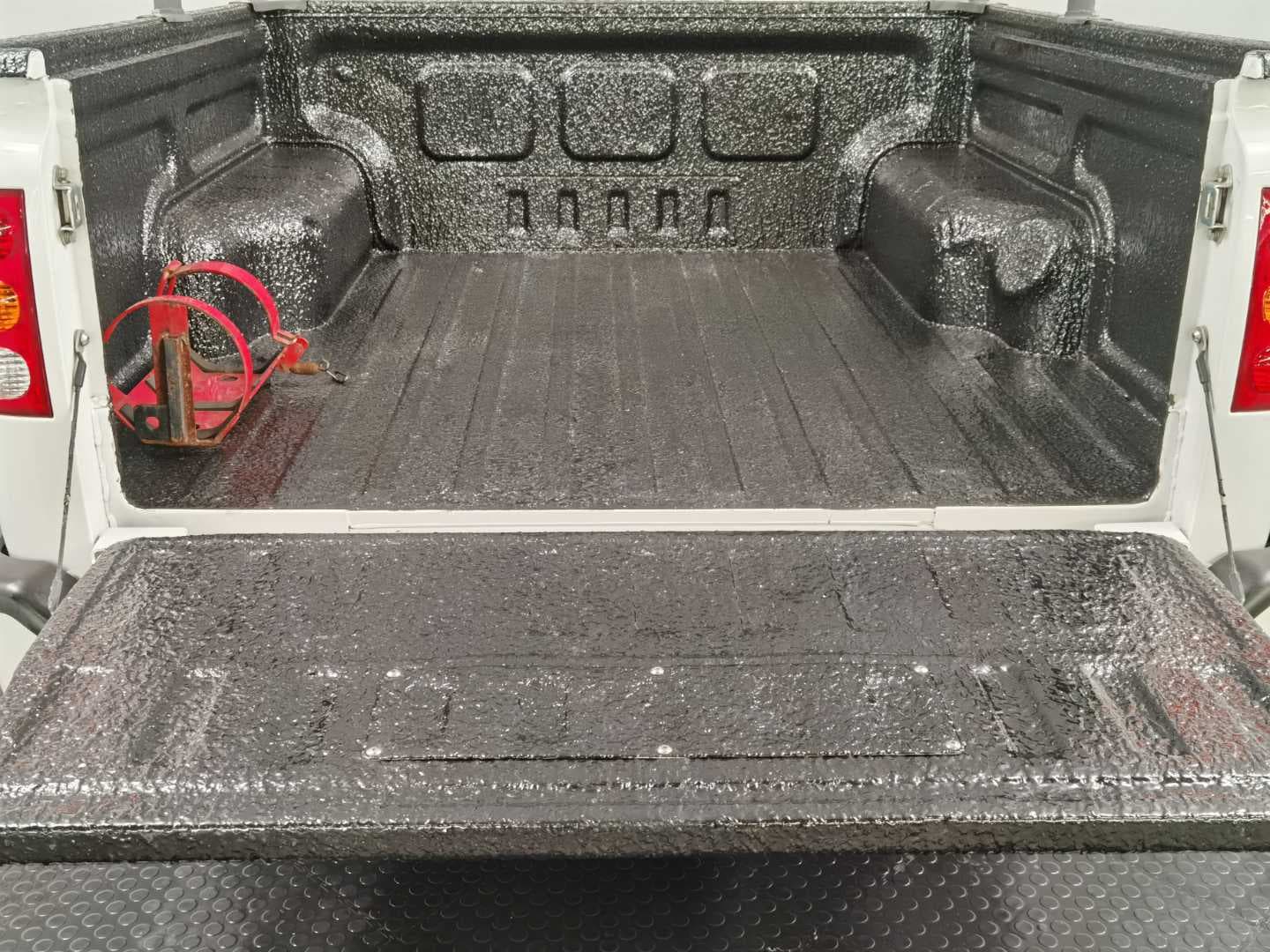 MAHINDRA PIK UP 2.2 mHAWK S6 4X4 P/U D/C image 7