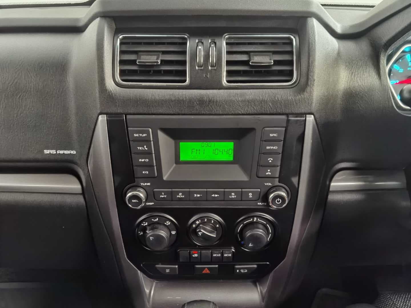 MAHINDRA PIK UP 2.2 mHAWK S6 4X4 P/U D/C image 10
