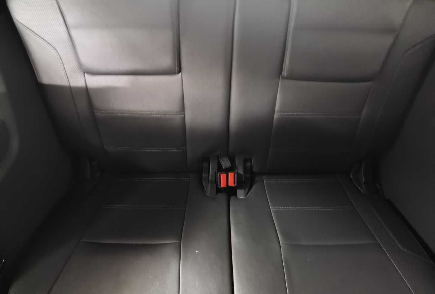 FORD EVEREST 3.2 TDCi LTD 4X4 A/T image 17