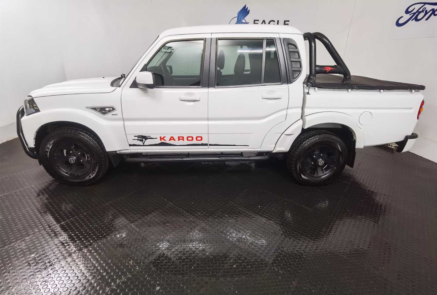 MAHINDRA PIK UP 2.2 mHAWK S6 KAROO A/T P/U D/C image 10