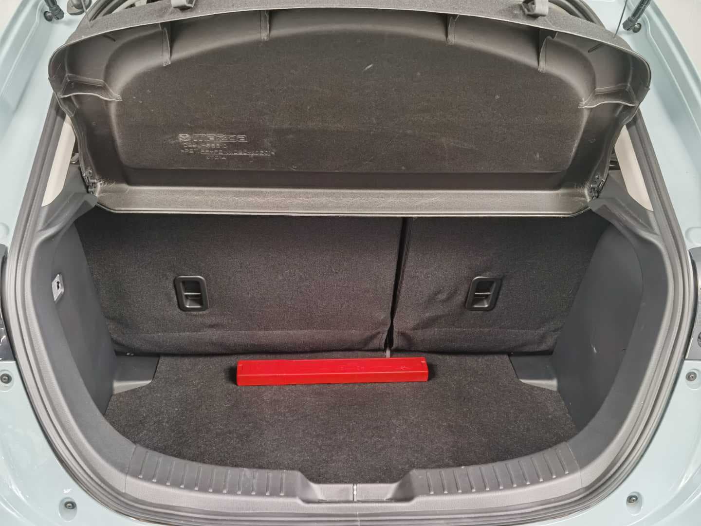 MAZDA MAZDA2 1.5 DYNAMIC A/T 5DR image 9
