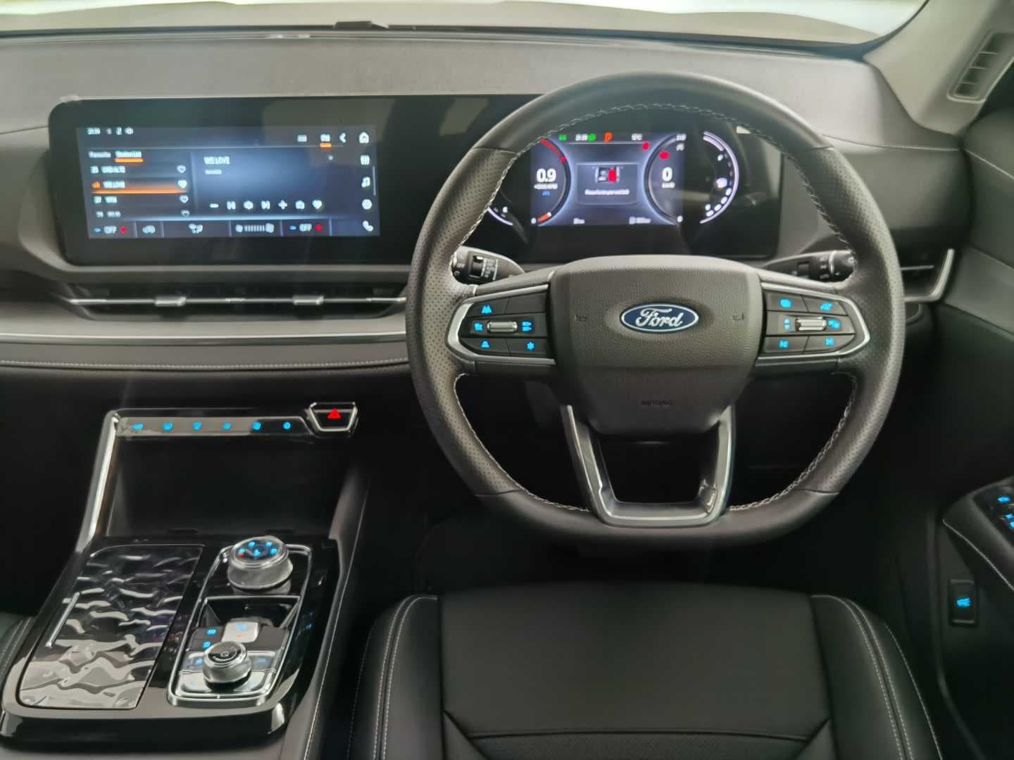 FORD TERRITORY TREND 1.8L ECOBOOST A/T image 17