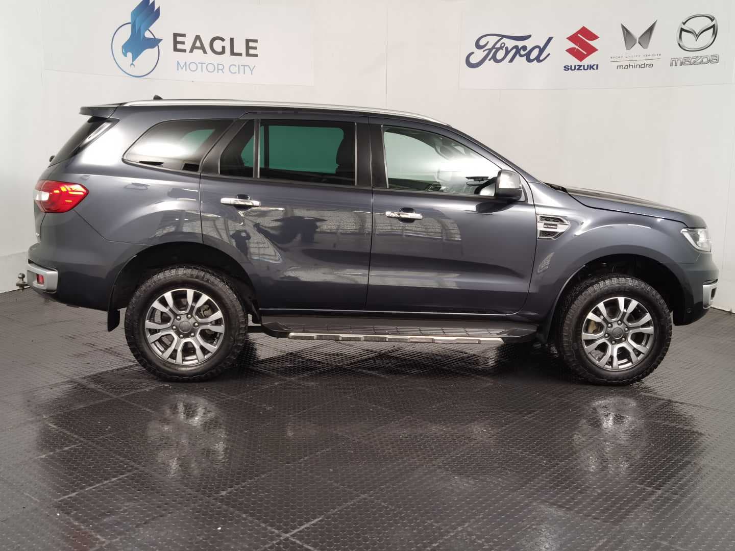 FORD EVEREST 2.0D BI-TURBO LTD 4X4 A/T image 11